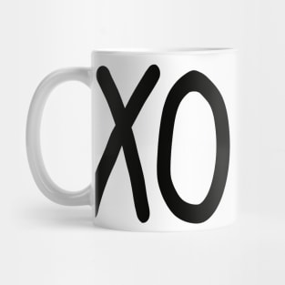 Kiss and hug XO black and white Mug